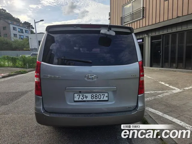 Hyundai Starex 2016 thumb 9