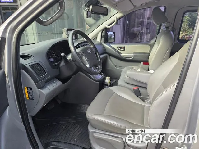Hyundai Starex 2016 thumb 5