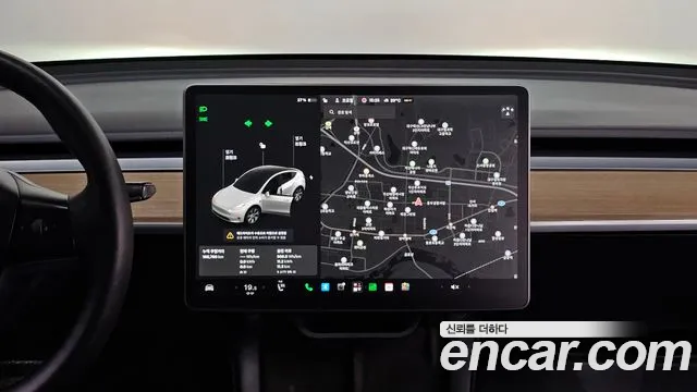 Tesla Model Y 2021 thumb 4
