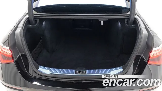 Mercedes-Benz S-Класс 2025 thumb 5
