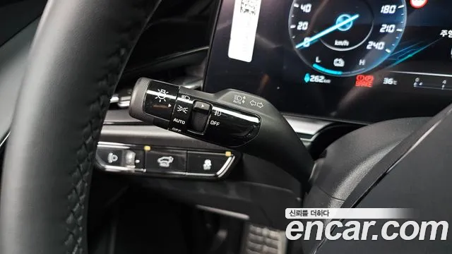 Kia Niro 2025 thumb 11