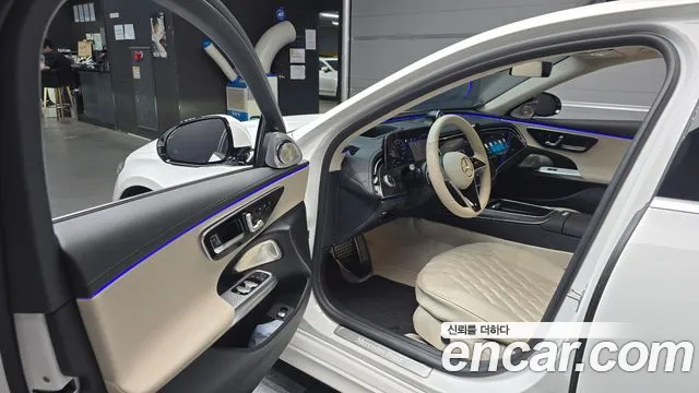 Mercedes-Benz E-Класс 2024 thumb 9