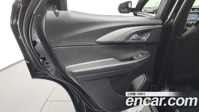 Chevrolet TrailBlazer 2021 thumb 9