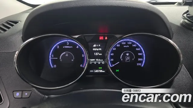 Hyundai Tucson 2013 thumb 12