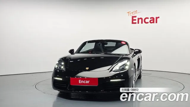 Porsche Cayman 2017 thumb 7