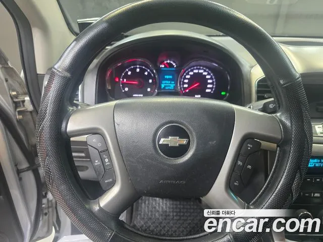 Chevrolet Captiva 2015 thumb 3