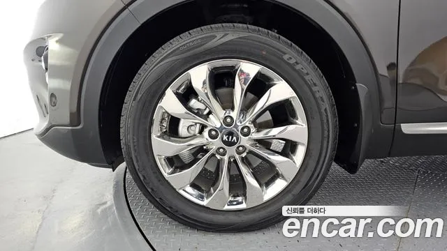 Kia Sorento 2019 thumb 9