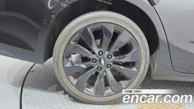 Chevrolet Malibu 2019 thumb 12