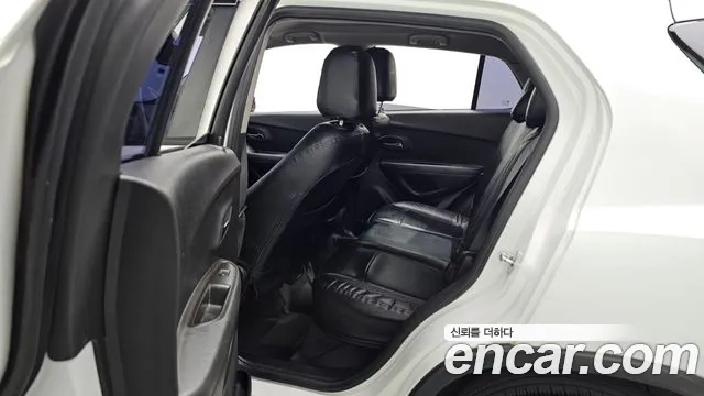 Chevrolet Tracker 2016 thumb 7