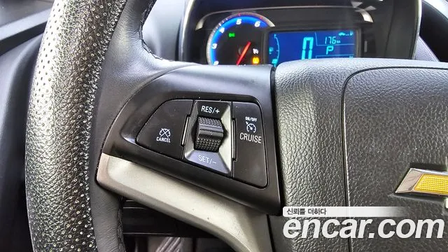 Chevrolet Tracker 2016 thumb 8