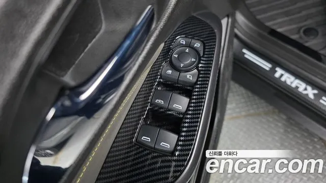 Chevrolet Tracker 2023 thumb 5