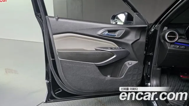 Chevrolet Tracker 2023 thumb 6