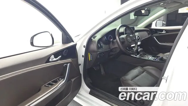 Kia Stinger 2018 thumb 7