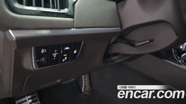 Kia Stinger 2018 thumb 3