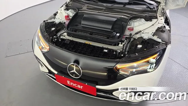 Mercedes-Benz EQE 2024 thumb 4