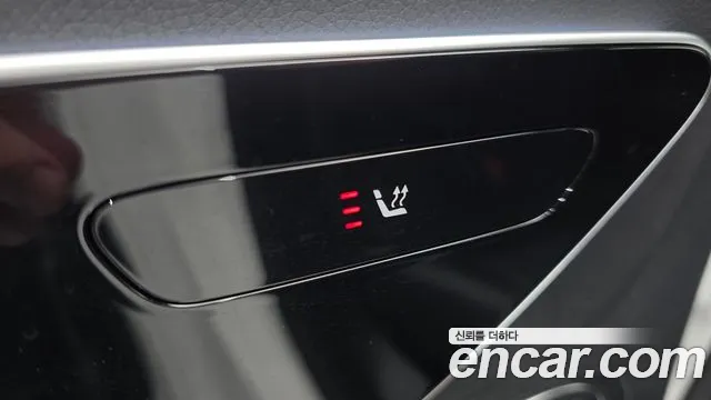 Mercedes-Benz EQE 2024 thumb 11