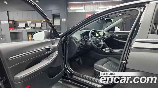 Hyundai Sonata 2022 thumb 2