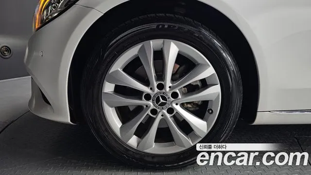 Mercedes-Benz C-Класс 2020 thumb 2