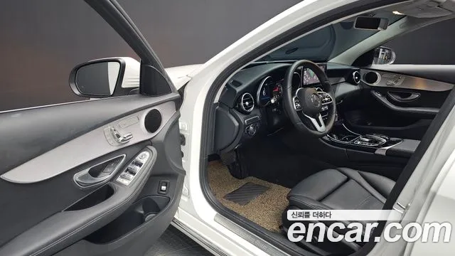 Mercedes-Benz C-Класс 2020 thumb 9