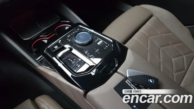 BMW 5 серии 2025 thumb 11