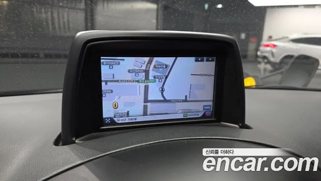 Hyundai Starex 2014 thumb 3