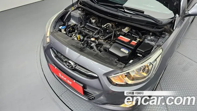 Hyundai Accent 2016 thumb 7