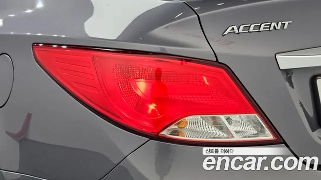 Hyundai Accent 2016 thumb 5