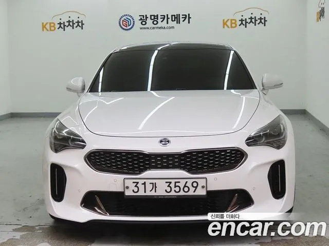 Kia Stinger 2019 thumb 5