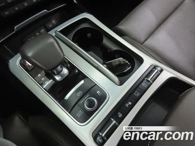 Kia Stinger 2019 thumb 3