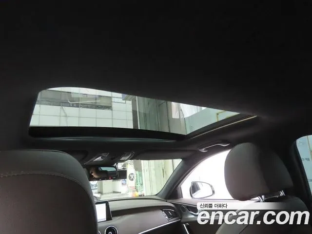 Kia Stinger 2019 thumb 7