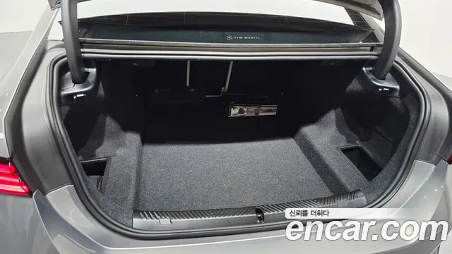 BMW 5 серии 2025 thumb 5
