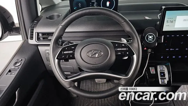 Hyundai Staria 2026 thumb 10