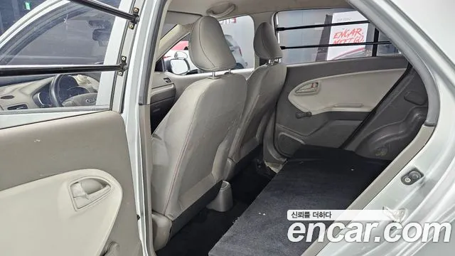 Kia Morning 2015 thumb 5