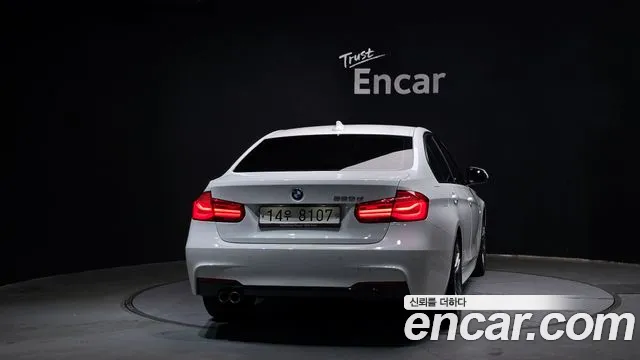 BMW 3 серии 2018 thumb 12