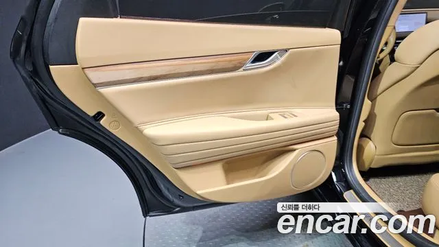 Genesis G80 2024 thumb 2