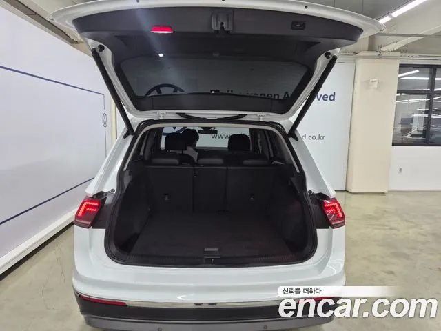 Volkswagen Tiguan 2020 thumb 8