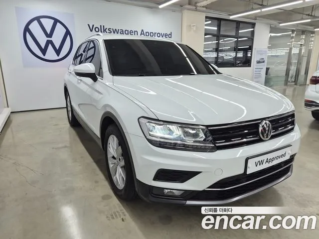 Volkswagen Tiguan 2020 thumb 2