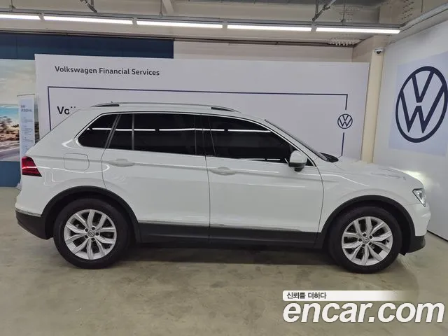 Volkswagen Tiguan 2020 thumb 5