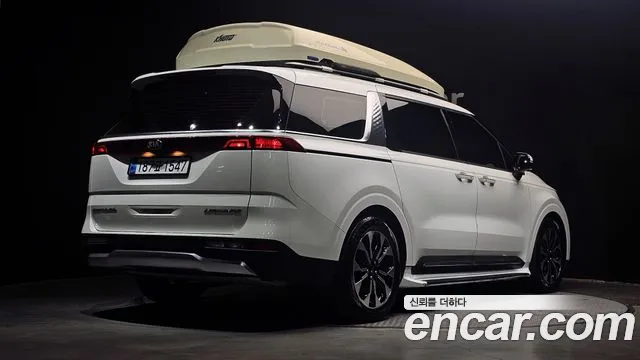 Kia Carnival 2021 thumb 11