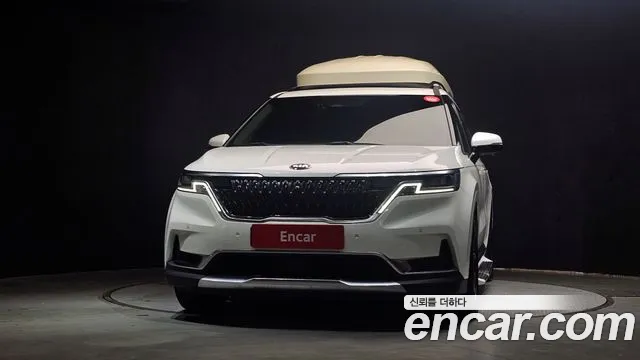 Kia Carnival 2021 thumb 4