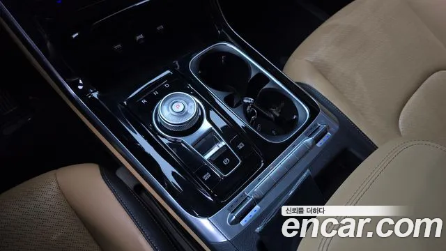 Kia Carnival 2021 thumb 12