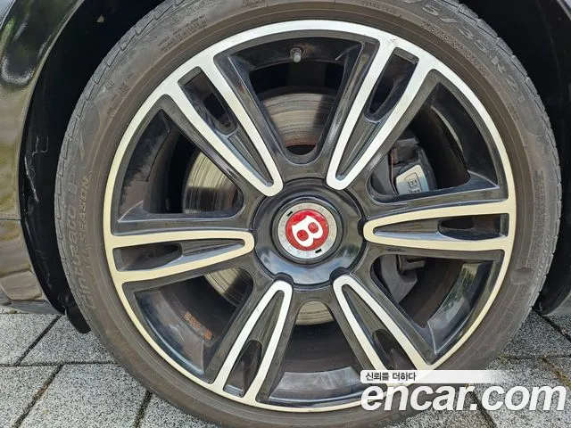 Bentley Flying Spur 2015 thumb 4