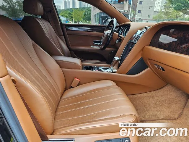 Bentley Flying Spur 2015 thumb 8