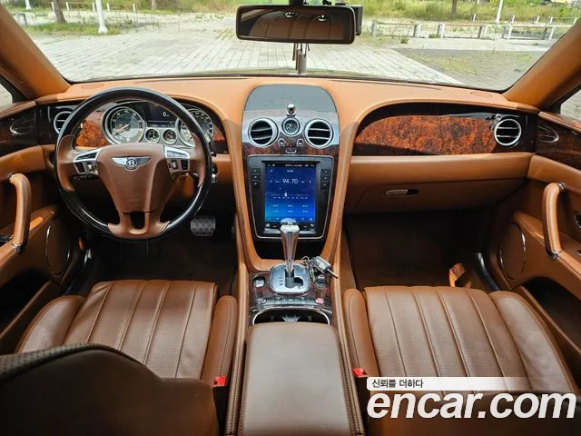 Bentley Flying Spur 2015 thumb 2