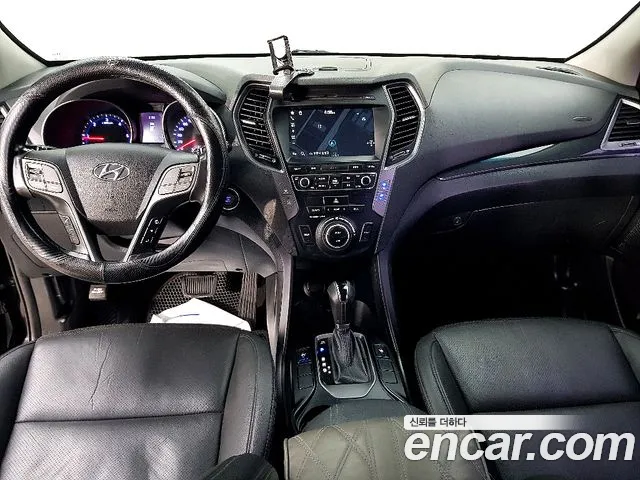 Hyundai Santa Fe 2015 thumb 2