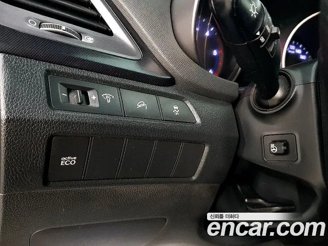 Hyundai Santa Fe 2015 thumb 4