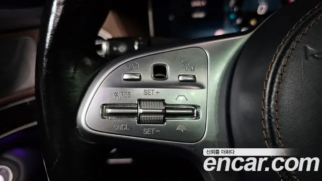 Mercedes-Benz S-Класс 2018 thumb 10