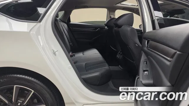 Honda Accord 2021 thumb 4
