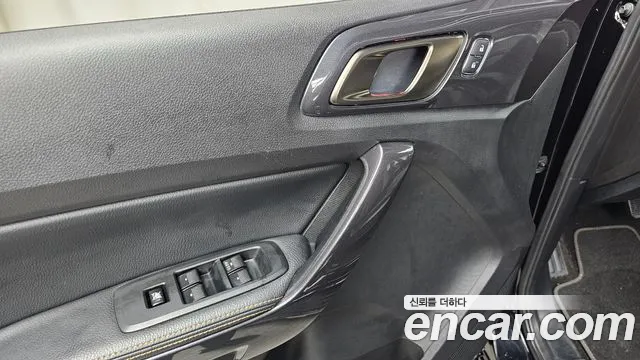 Ford Ranger 2021 thumb 9