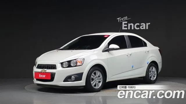 Chevrolet Aveo 2015 thumb 6